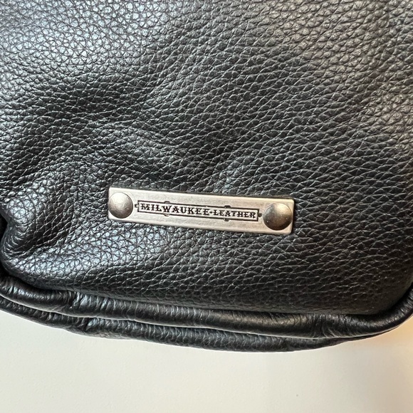 SOLD - Motorcycle leg bag - Milwaukee Leather - Picture 3 of 6